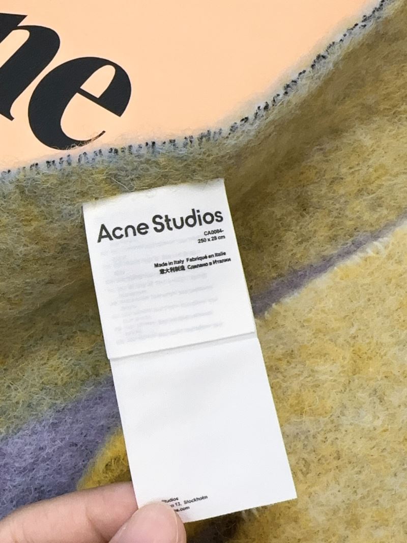 Acne Scarf